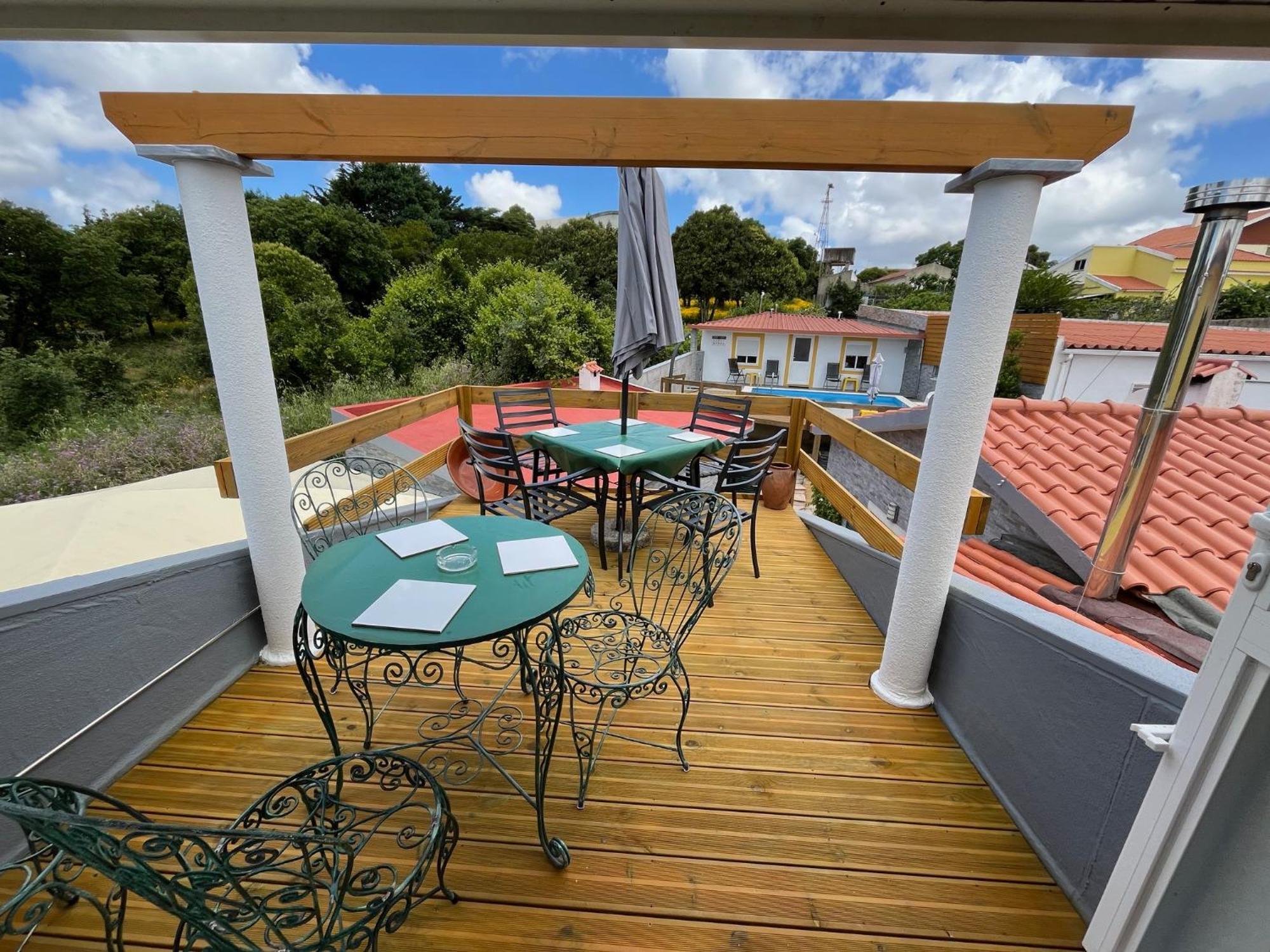Sintra Breeze - Sun, Pool & Kitchen Hotel Mem Martins Bagian luar foto